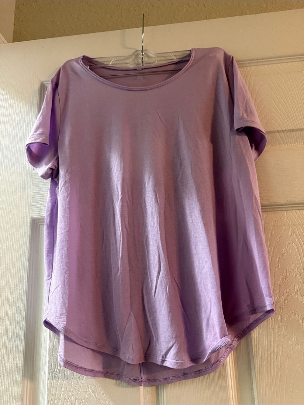 Under Armour Lavender Short Sleeve Scoop Neck Tee
